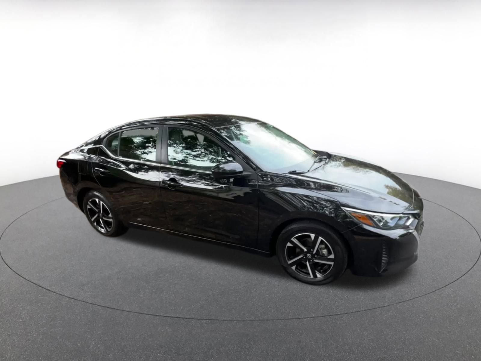 Thumbnail: 2024 Nissan Sentra - 2