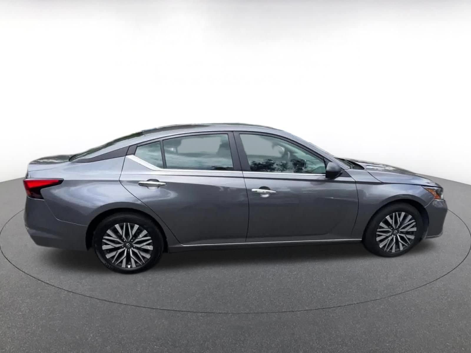 Thumbnail: 2025 Nissan Altima - 15