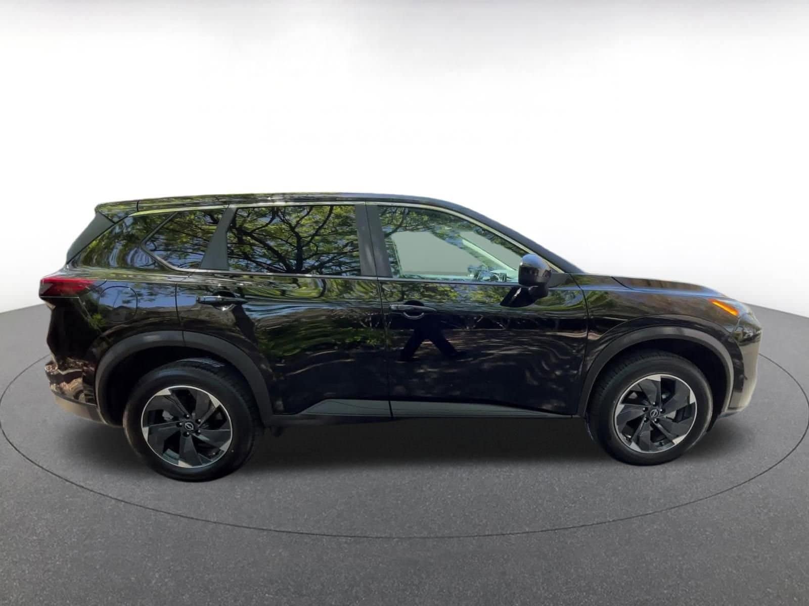 Thumbnail: 2024 Nissan Rogue - 16
