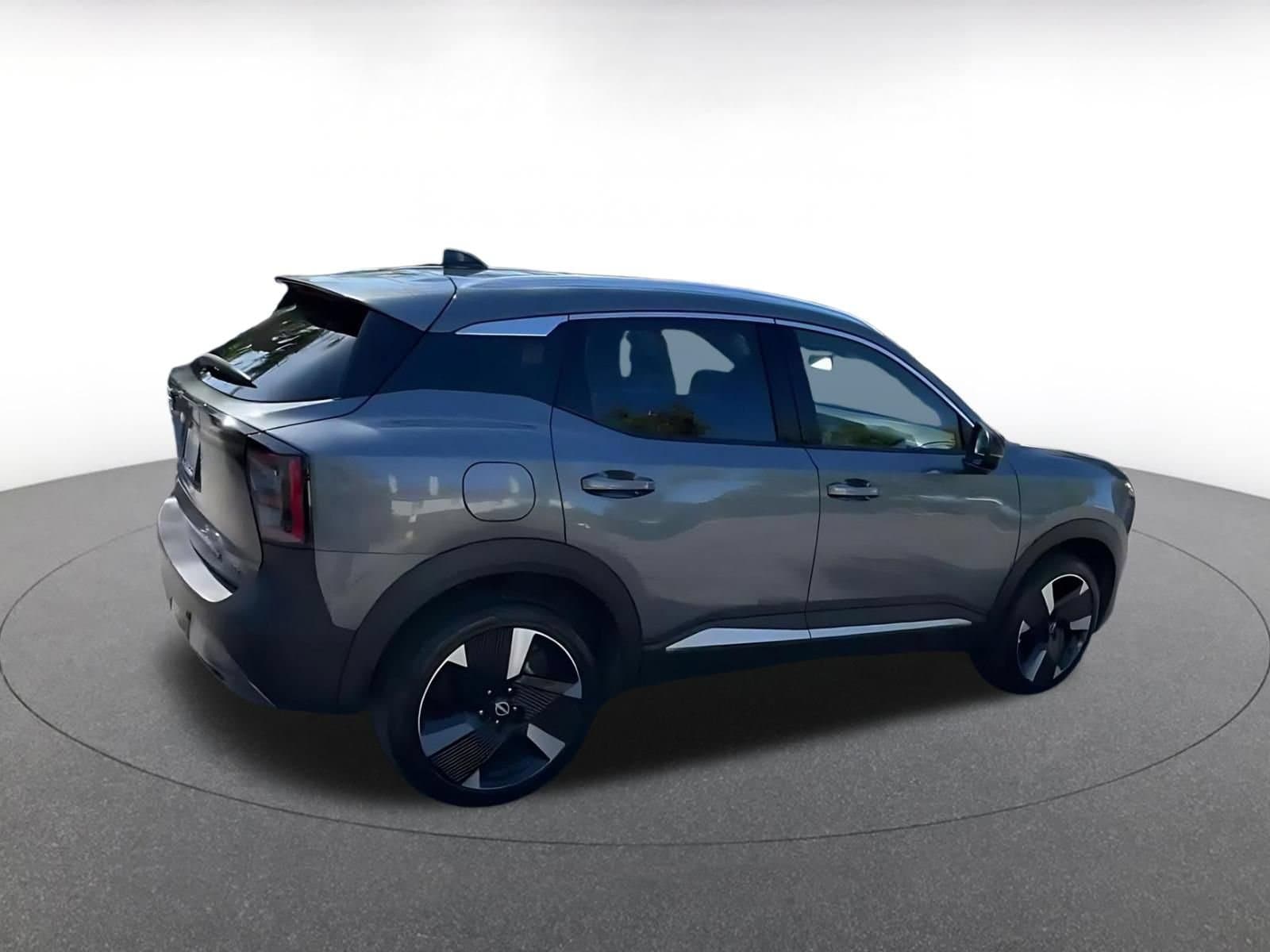 Thumbnail: 2026 Nissan Kicks - 15