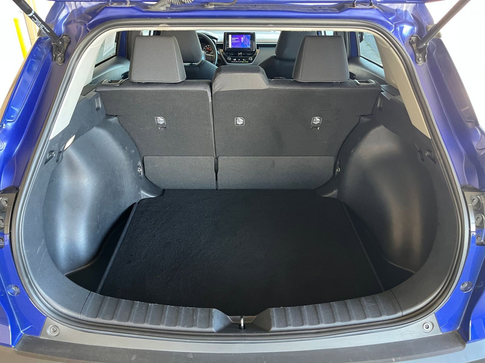 Thumbnail: 2025 Toyota Corolla Cross - 29