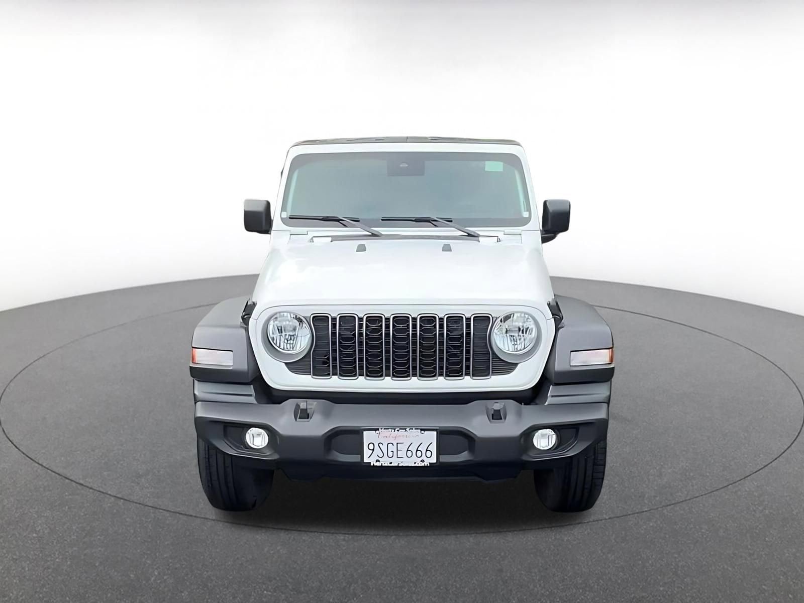Thumbnail: 2025 Jeep Wrangler - 4