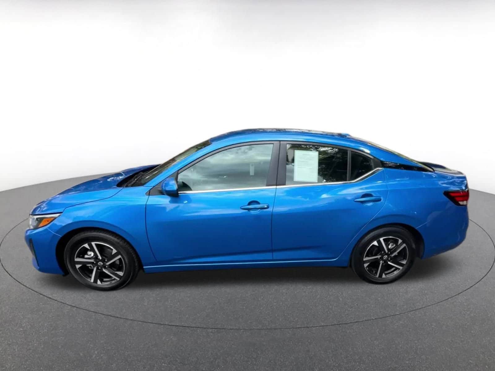 Thumbnail: 2024 Nissan Sentra - 9