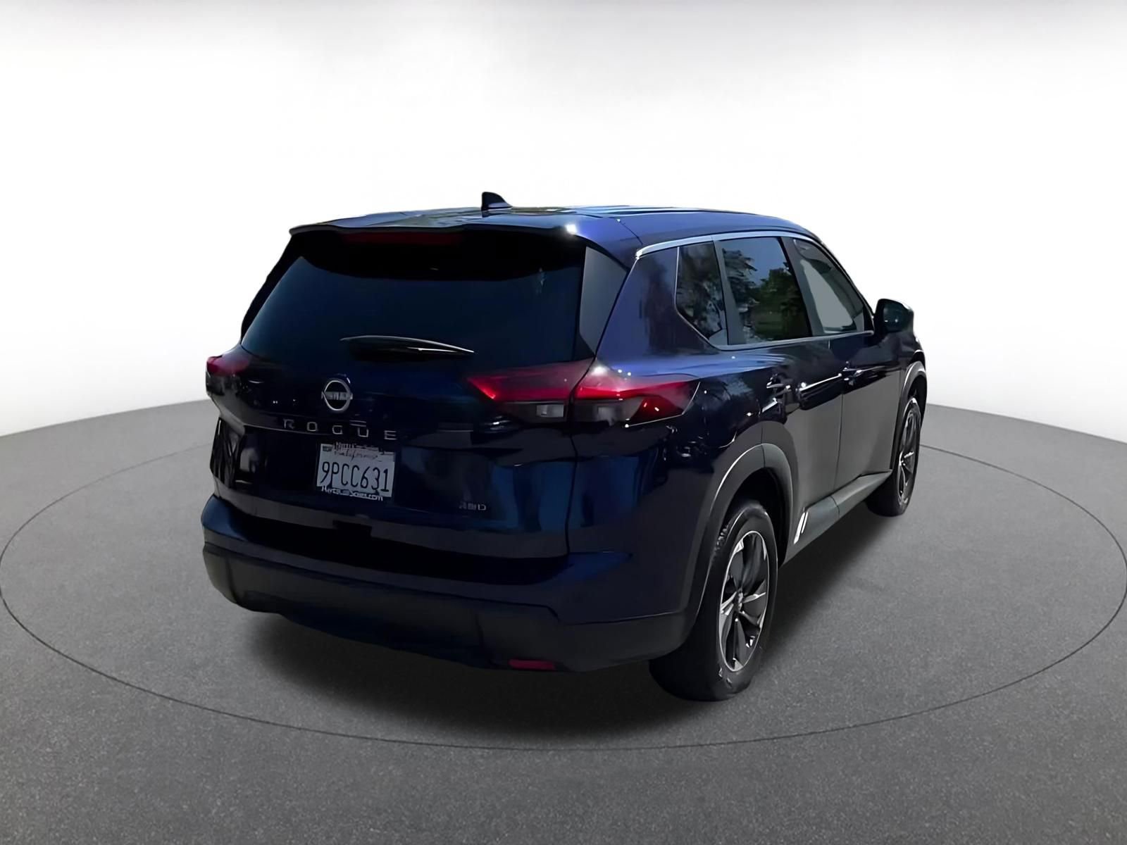 Thumbnail: 2025 Nissan Rogue - 15