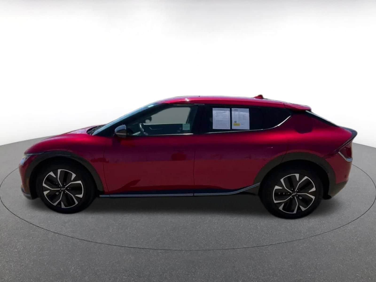 Thumbnail: 2023 Kia EV6 - 8