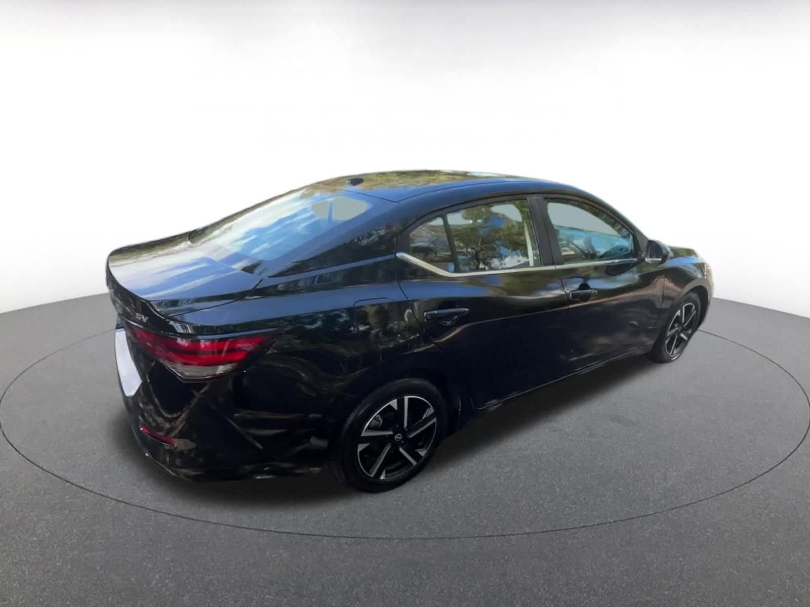 Thumbnail: 2024 Nissan Sentra - 15