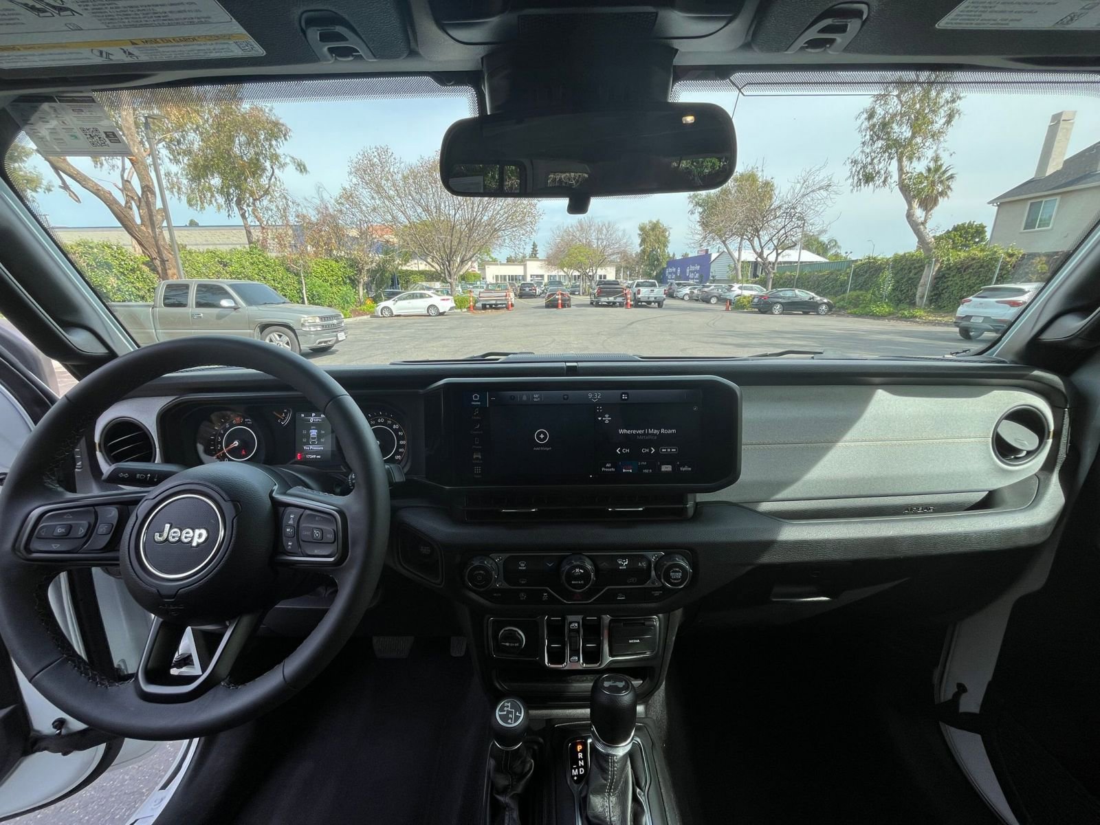 Thumbnail: 2025 Jeep Wrangler - 32