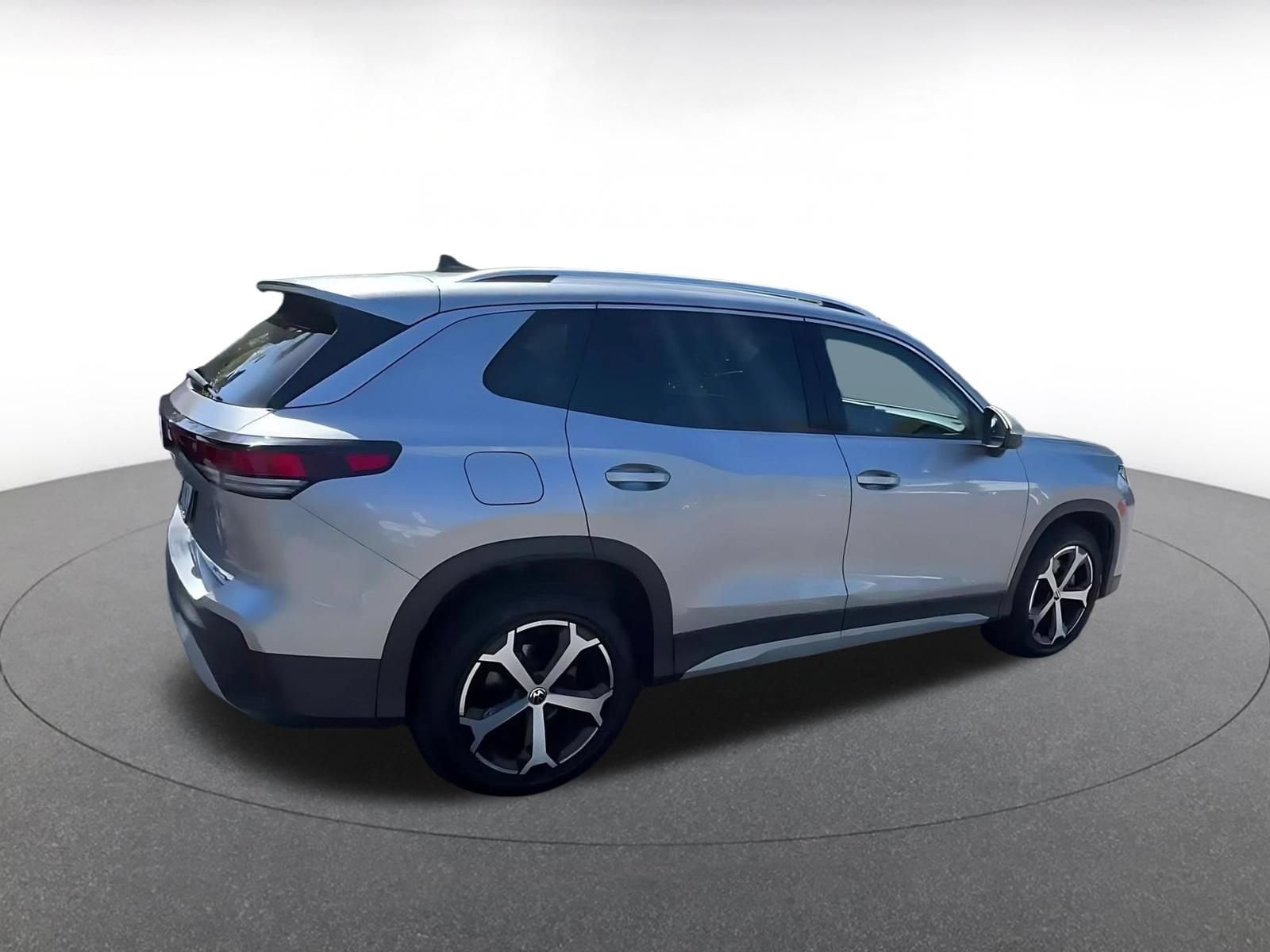 Thumbnail: 2026 Volkswagen Tiguan - 15