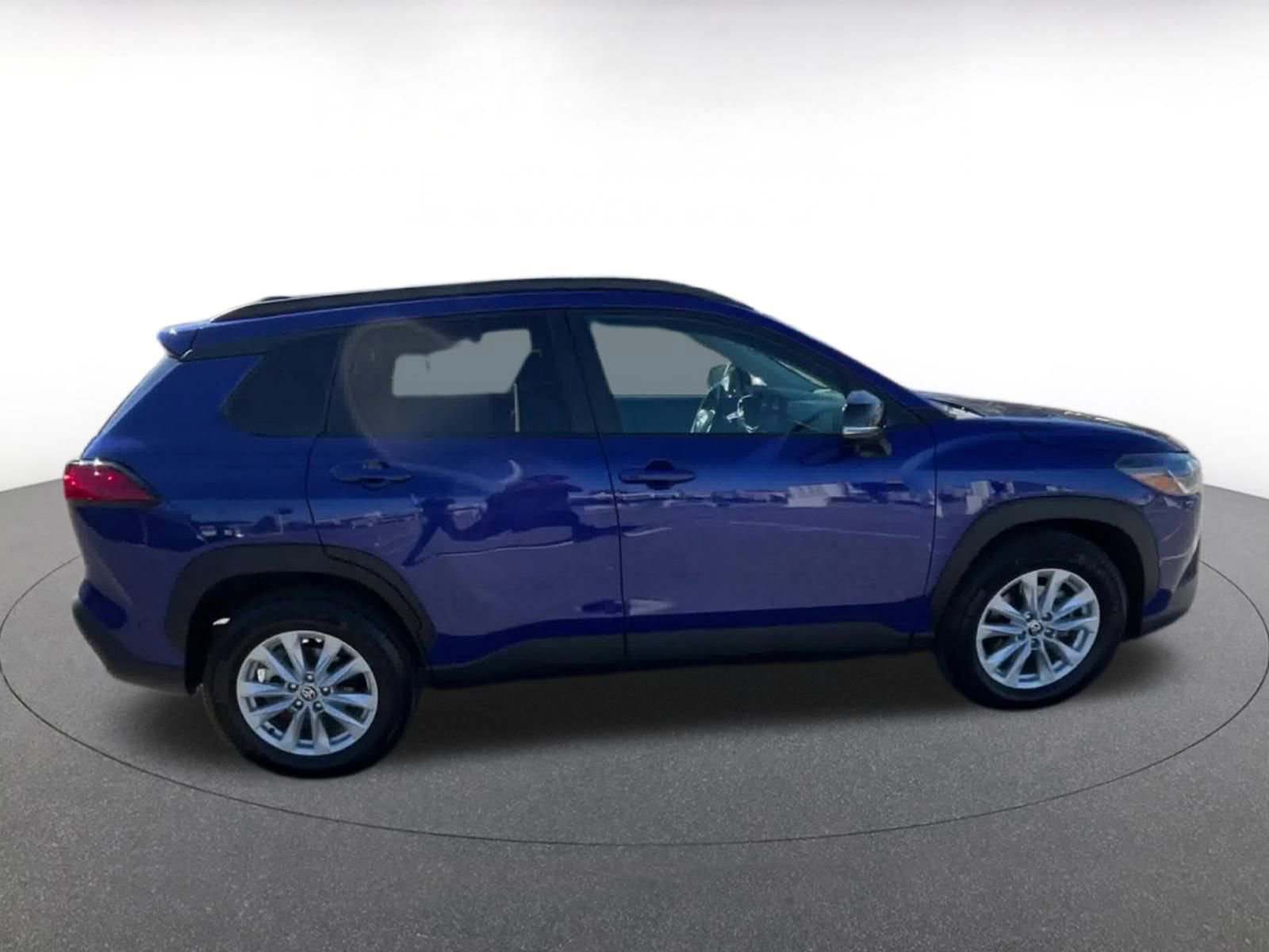 Thumbnail: 2025 Toyota Corolla Cross - 16