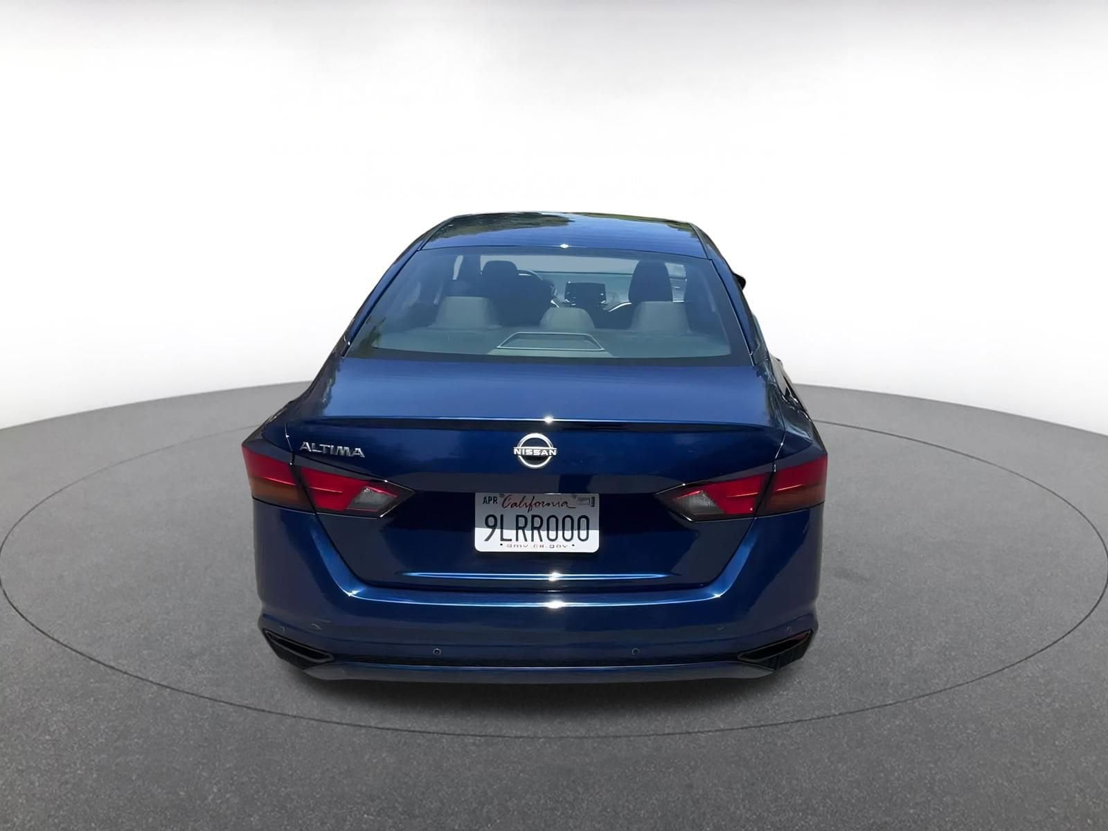 Thumbnail: 2024 Nissan Altima - 10