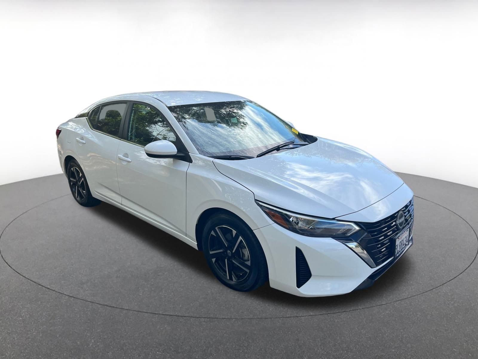 Thumbnail: 2024 Nissan Sentra - 1