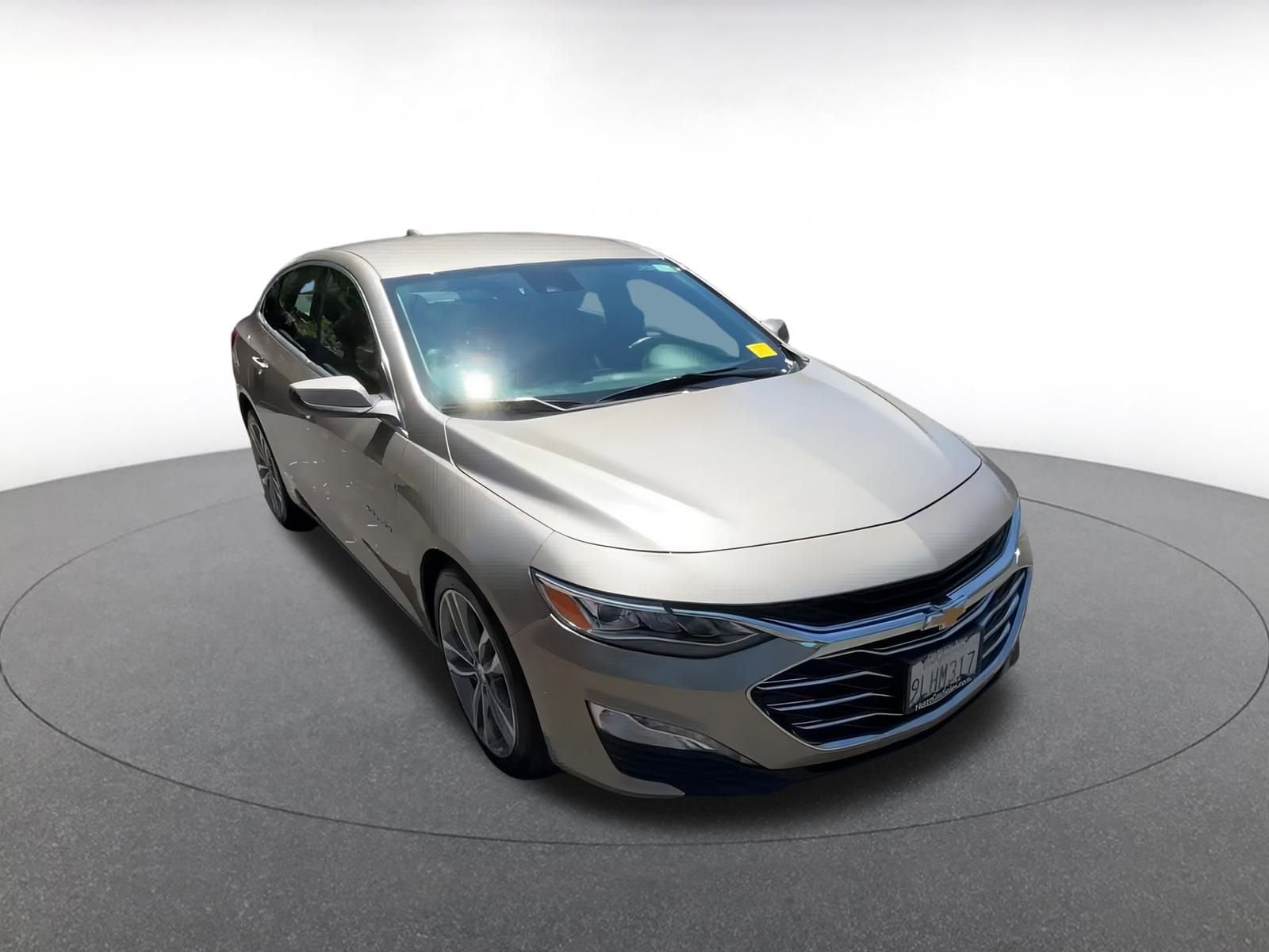 Thumbnail: 2024 Chevrolet Malibu - 3