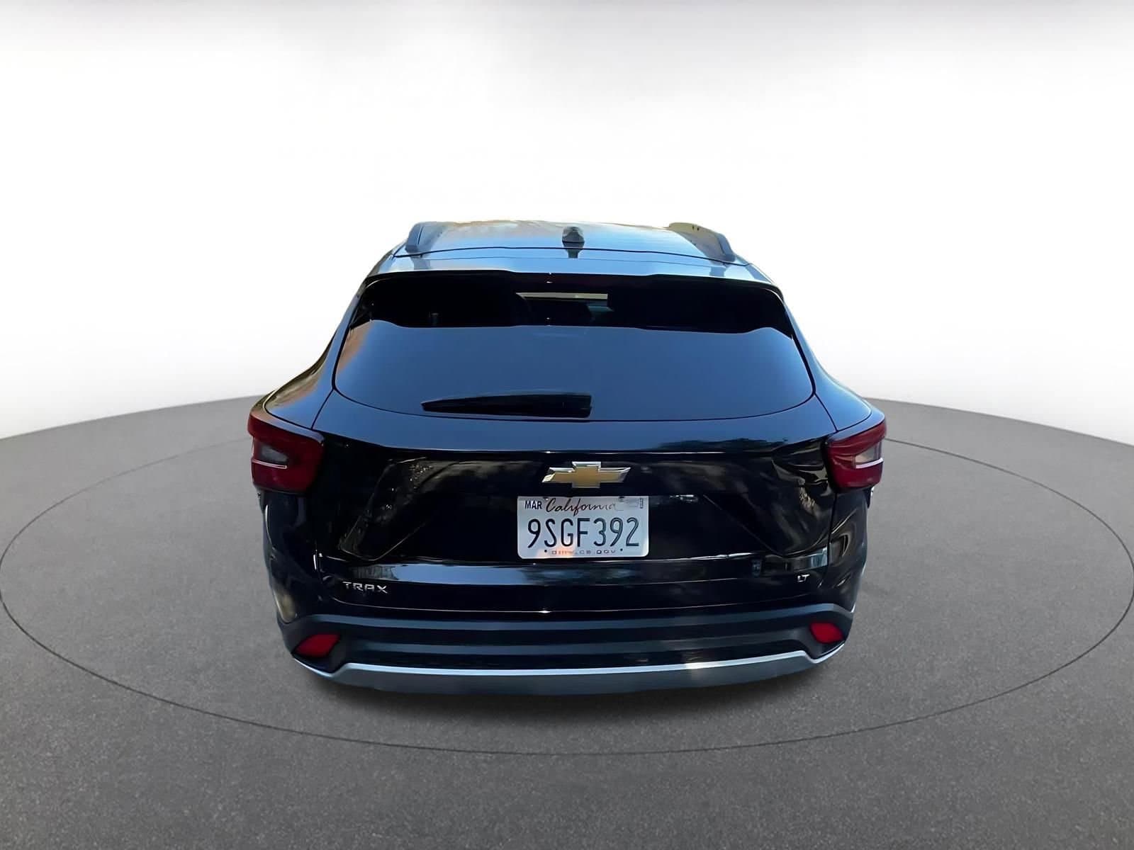 Thumbnail: 2025 Chevrolet Trax - 12