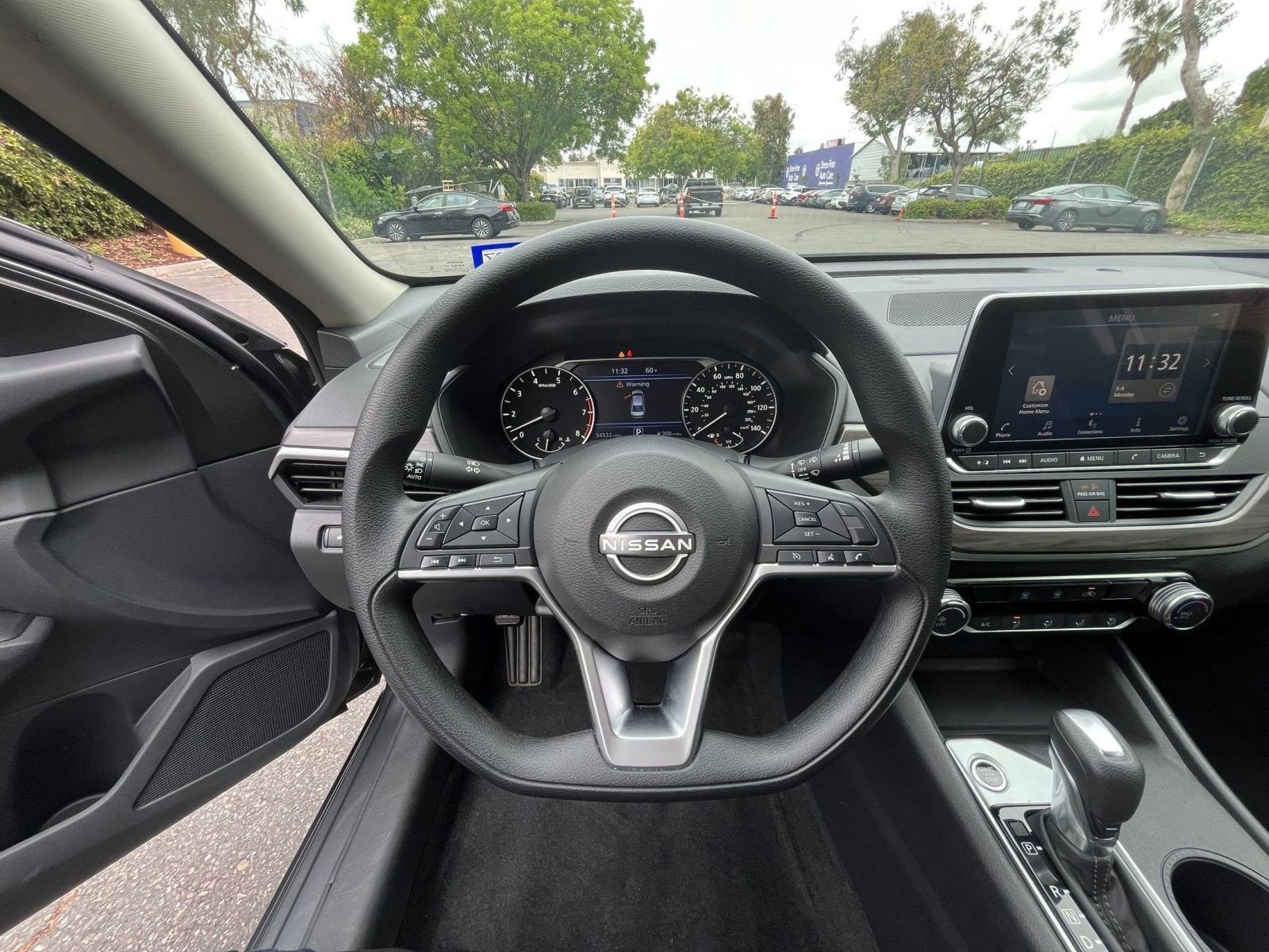 Thumbnail: 2025 Nissan Altima - 34