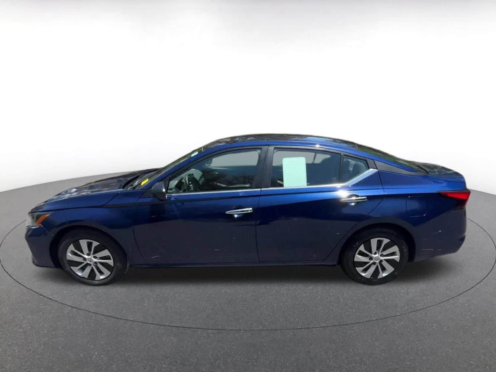 Thumbnail: 2024 Nissan Altima - 7