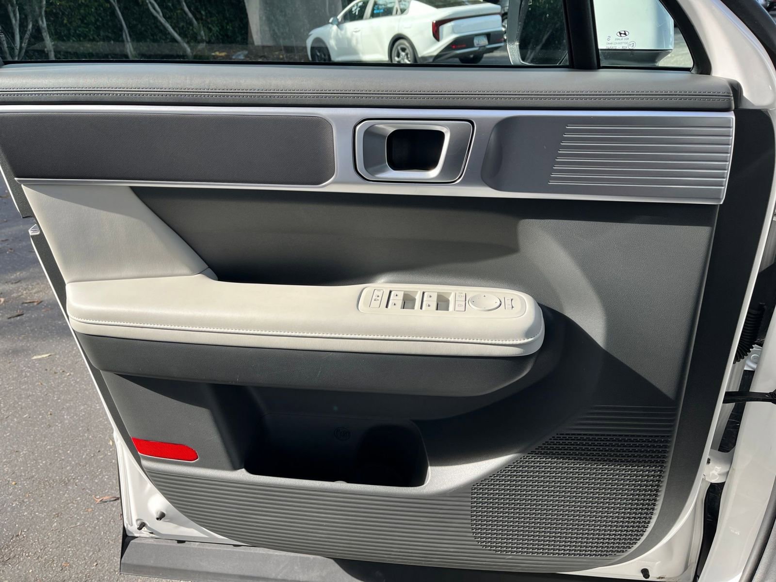 Thumbnail: 2025 Hyundai Santa Fe - 18