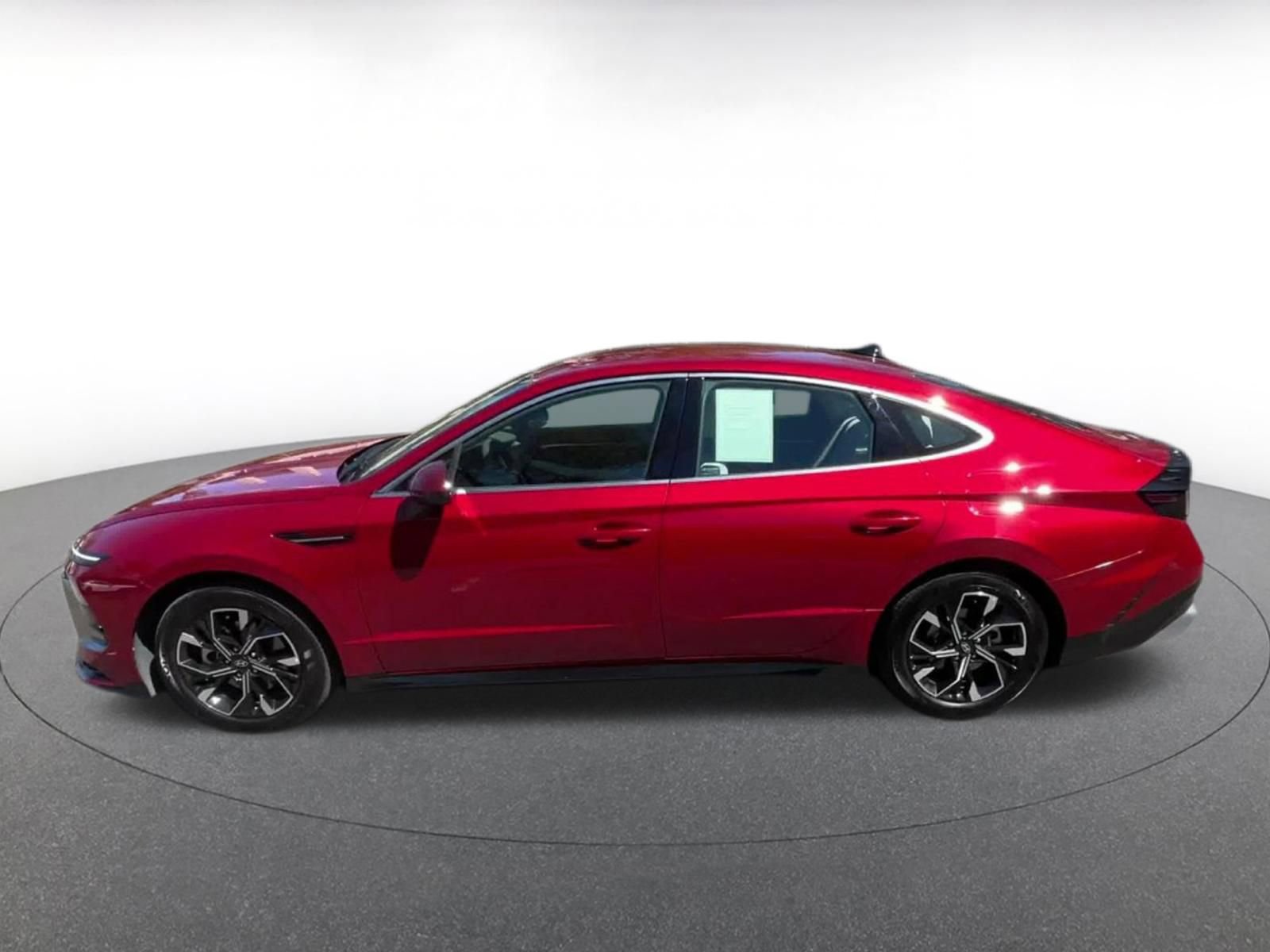 Thumbnail: 2025 Hyundai Sonata - 10