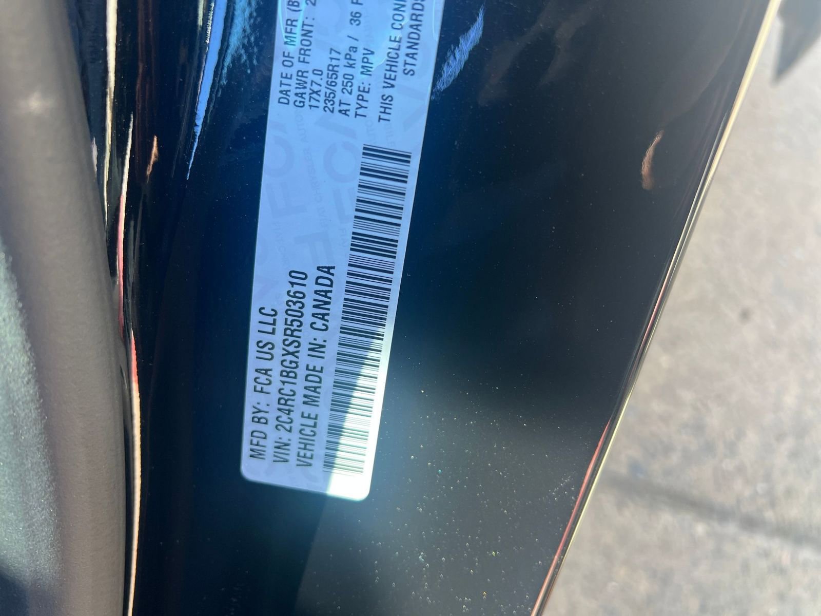 Thumbnail: 2025 Chrysler Pacifica - 32