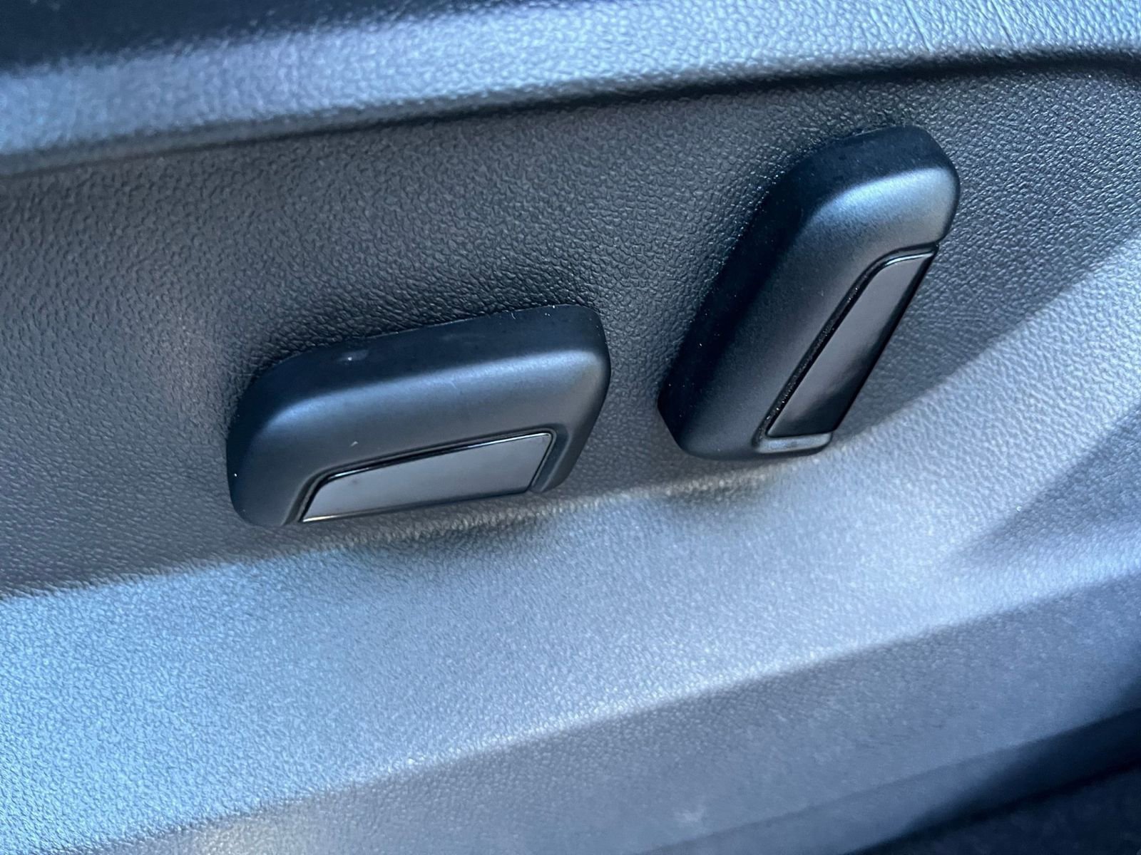 Thumbnail: 2025 Volkswagen Atlas - 24