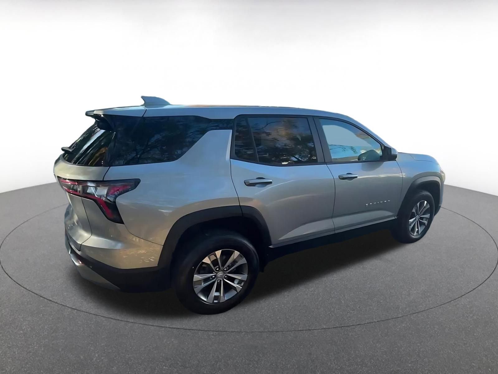 Thumbnail: 2025 Chevrolet Equinox - 15