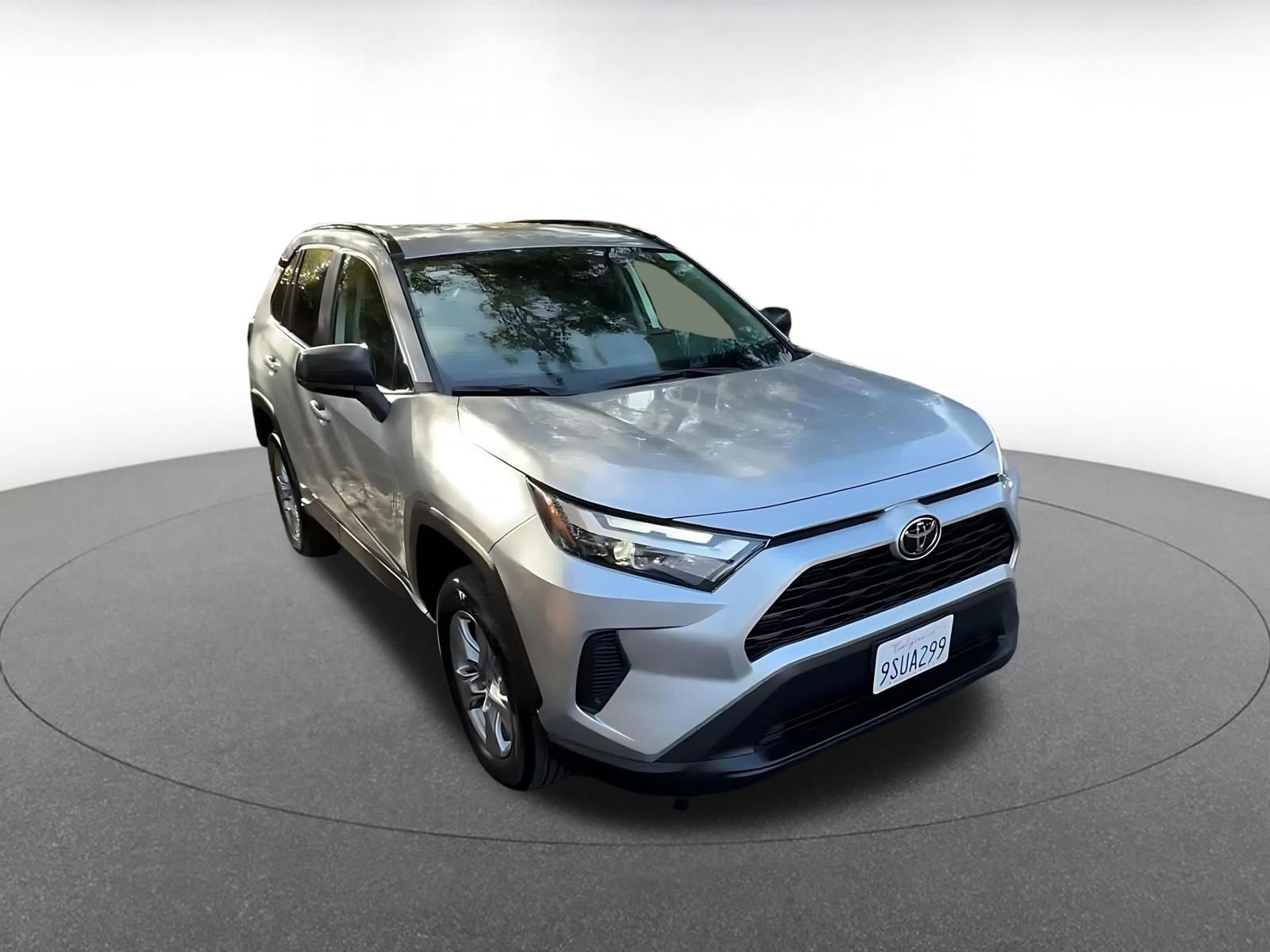 Thumbnail: 2025 Toyota RAV4 - 3