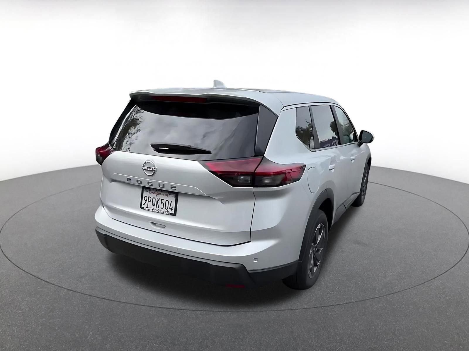 Thumbnail: 2025 Nissan Rogue - 15