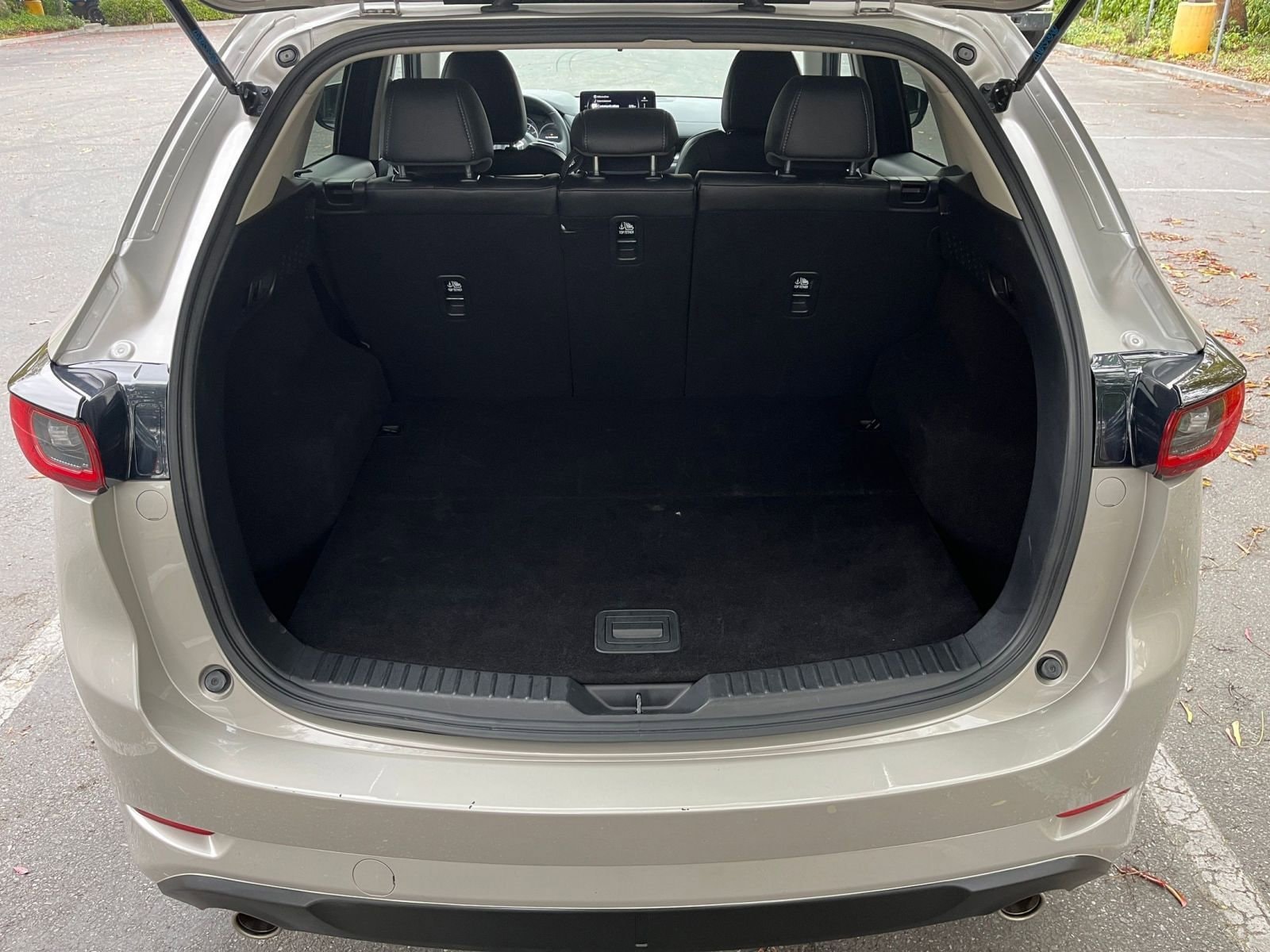 Thumbnail: 2025 Mazda CX-5 - 31