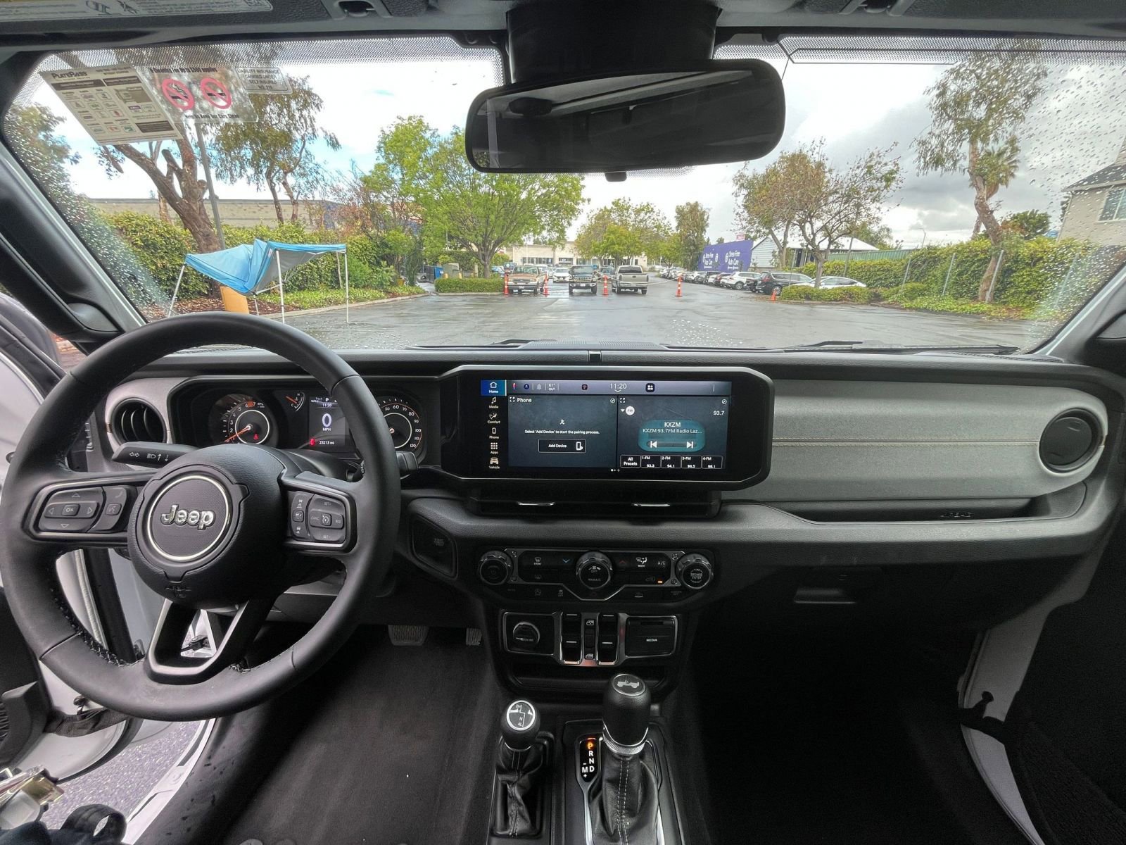 Thumbnail: 2025 Jeep Wrangler - 32