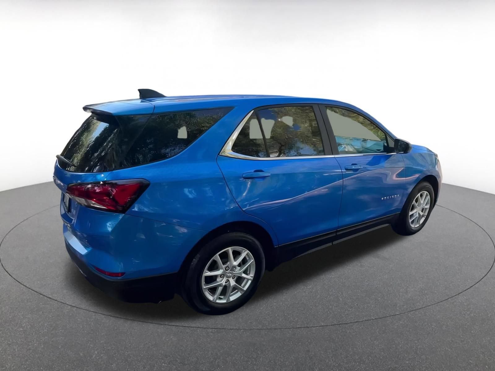Thumbnail: 2024 Chevrolet Equinox - 15