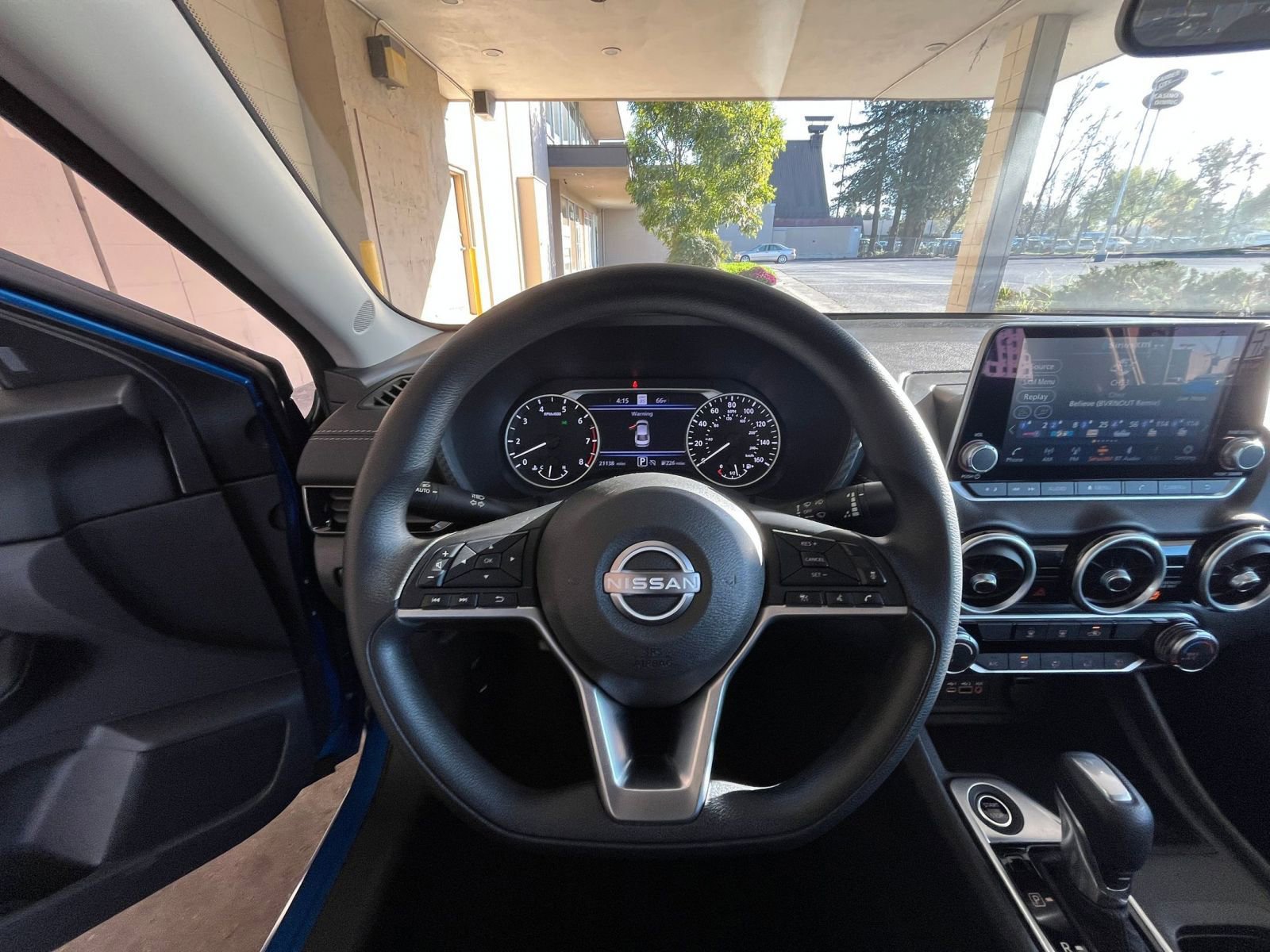 Thumbnail: 2025 Nissan Sentra - 32