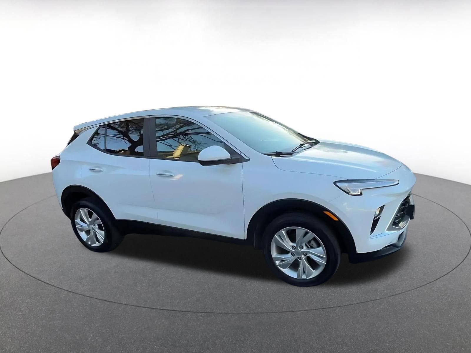 Thumbnail: 2025 Buick Encore GX - 2