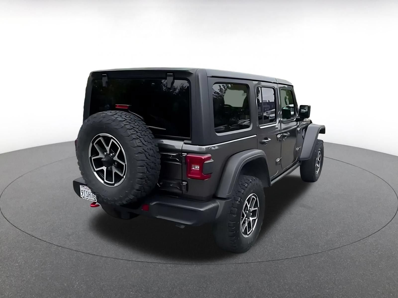 Thumbnail: 2025 Jeep Wrangler - 18