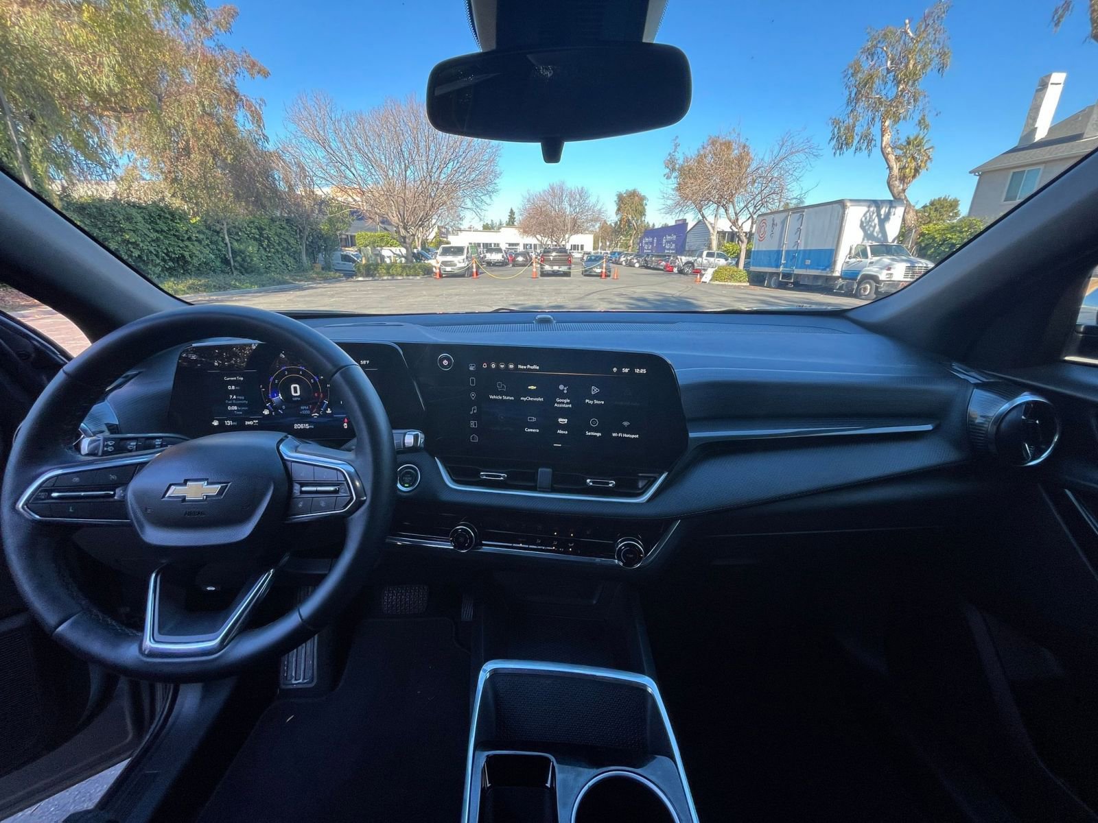 Thumbnail: 2025 Chevrolet Equinox - 32