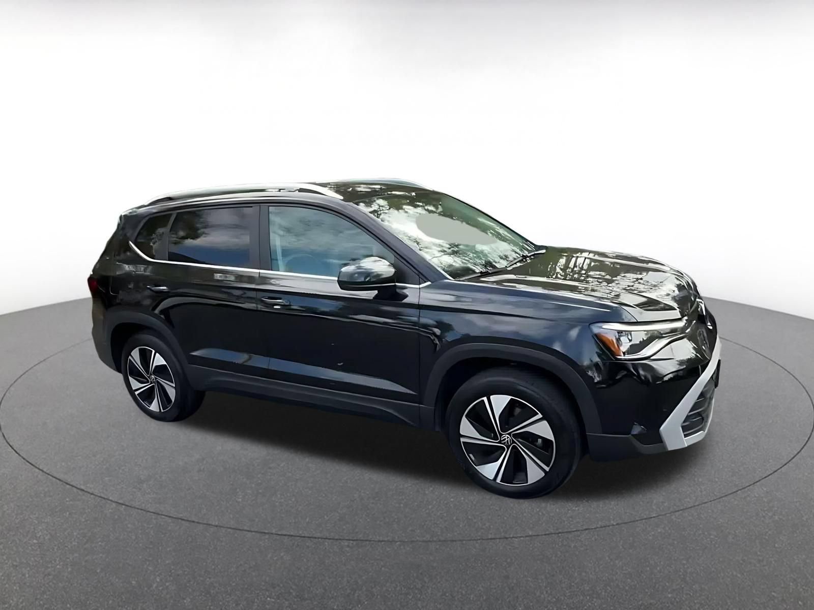 Thumbnail: 2026 Volkswagen Taos - 2