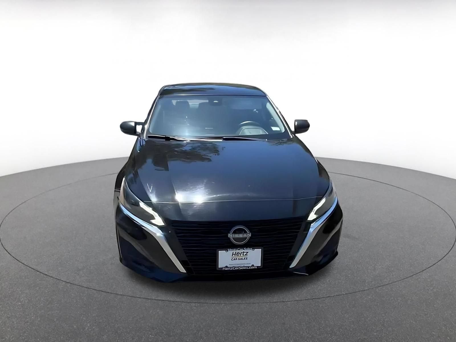 Thumbnail: 2025 Nissan Altima - 4