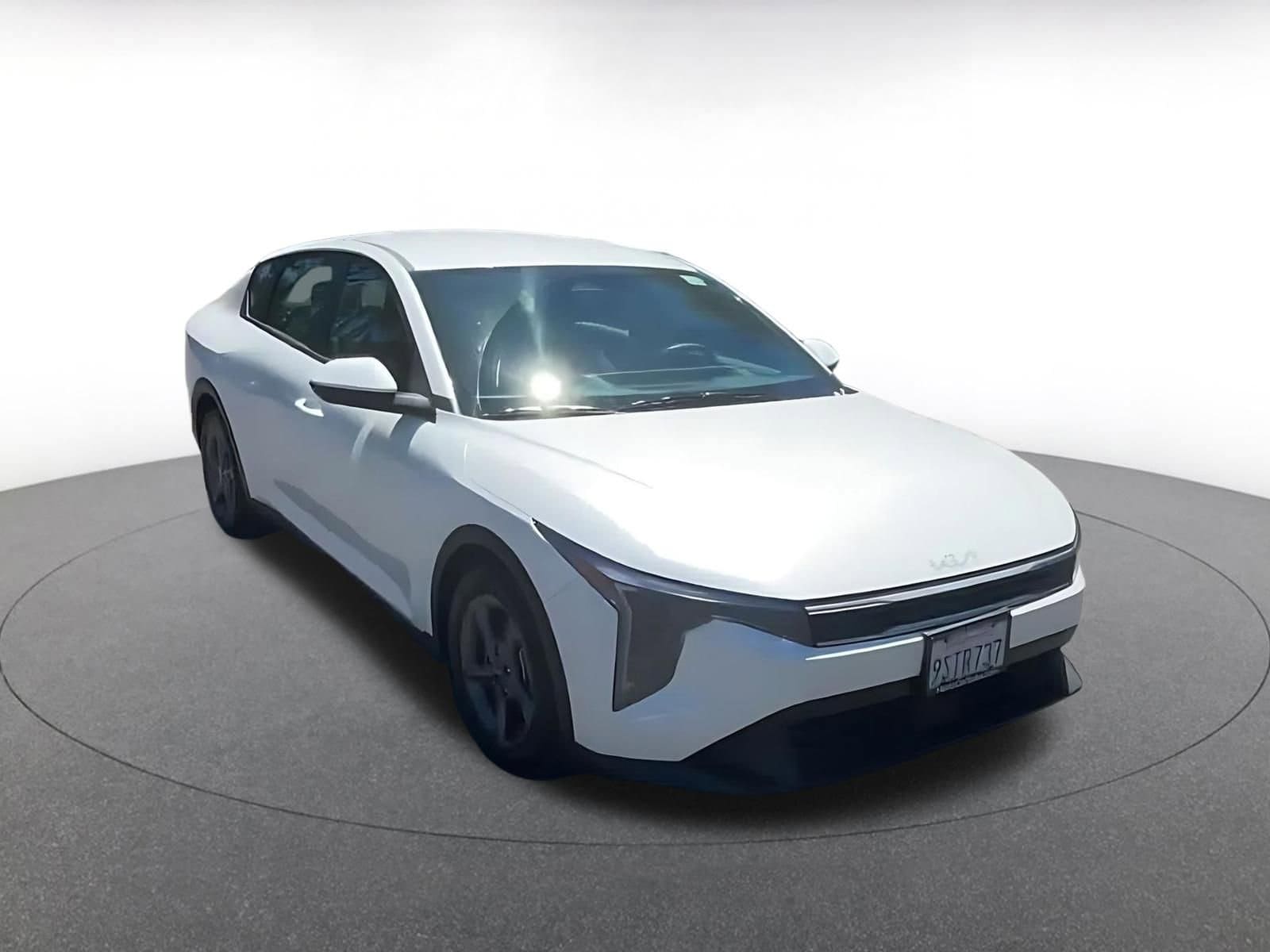 Thumbnail: 2025 Kia K4 - 3