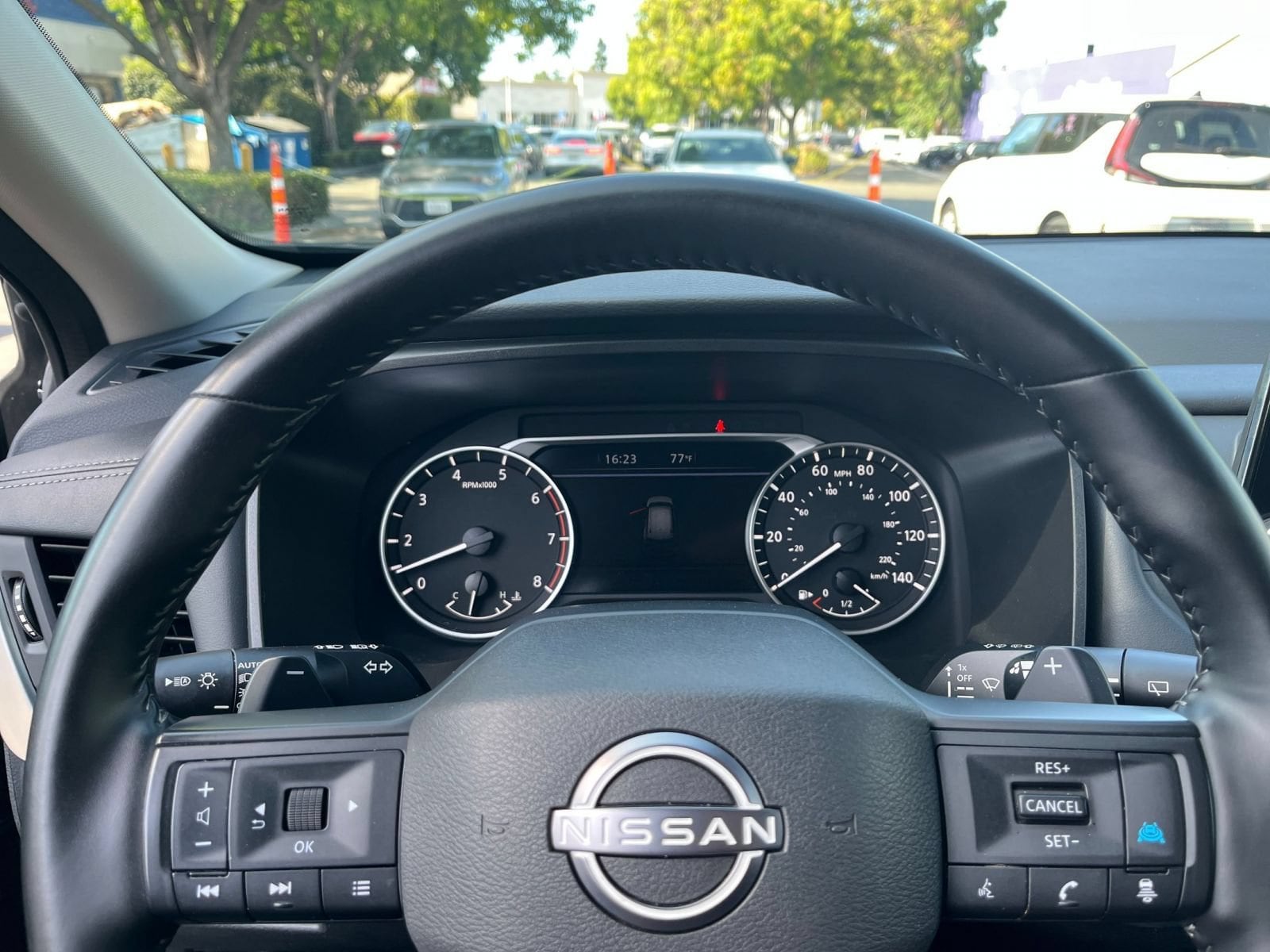 Thumbnail: 2025 Nissan Rogue - 29