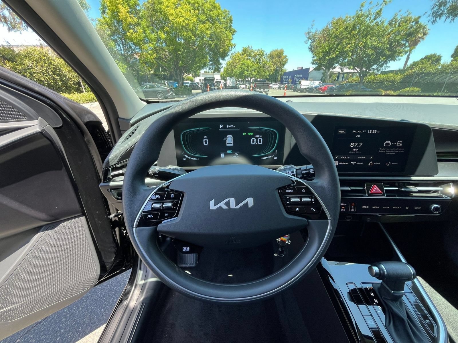 Thumbnail: 2026 Kia Niro - 32
