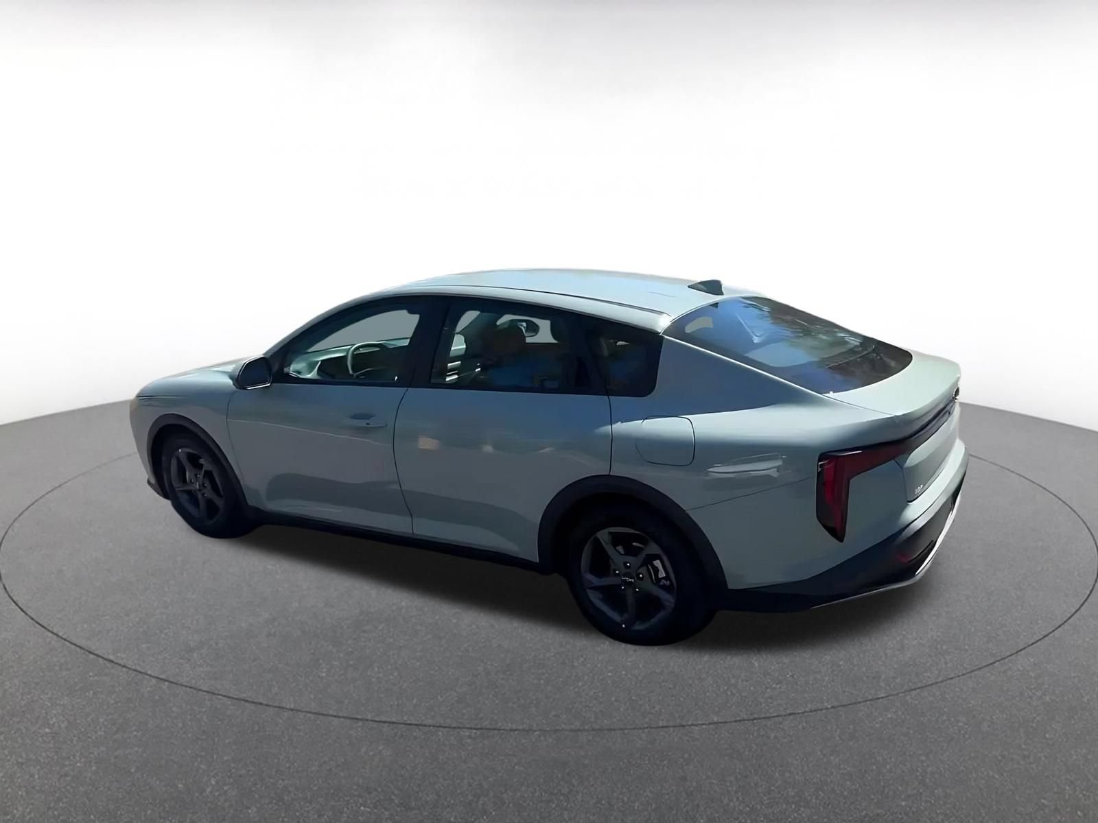 Thumbnail: 2025 Kia K4 - 10