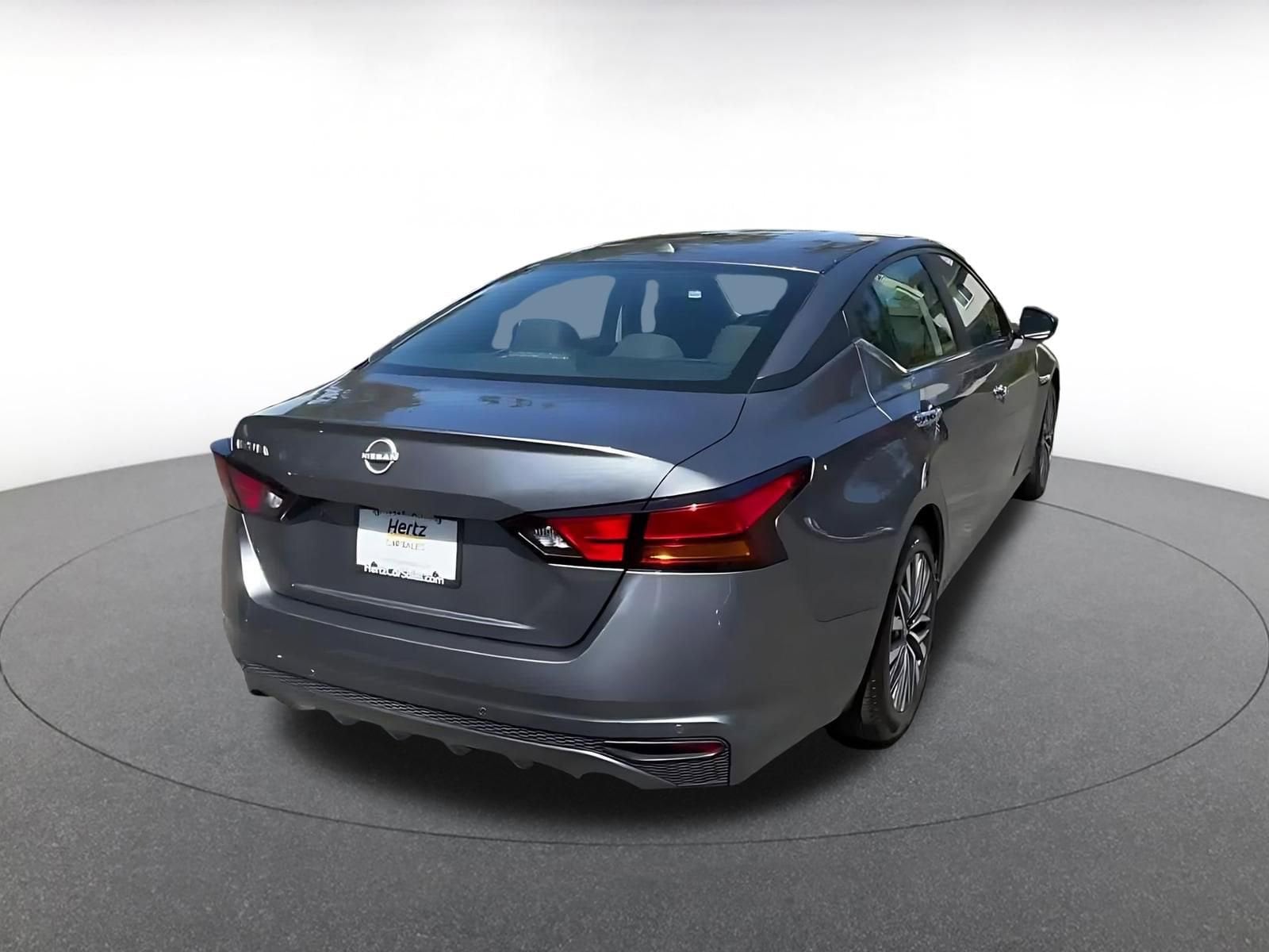 Thumbnail: 2025 Nissan Altima - 15