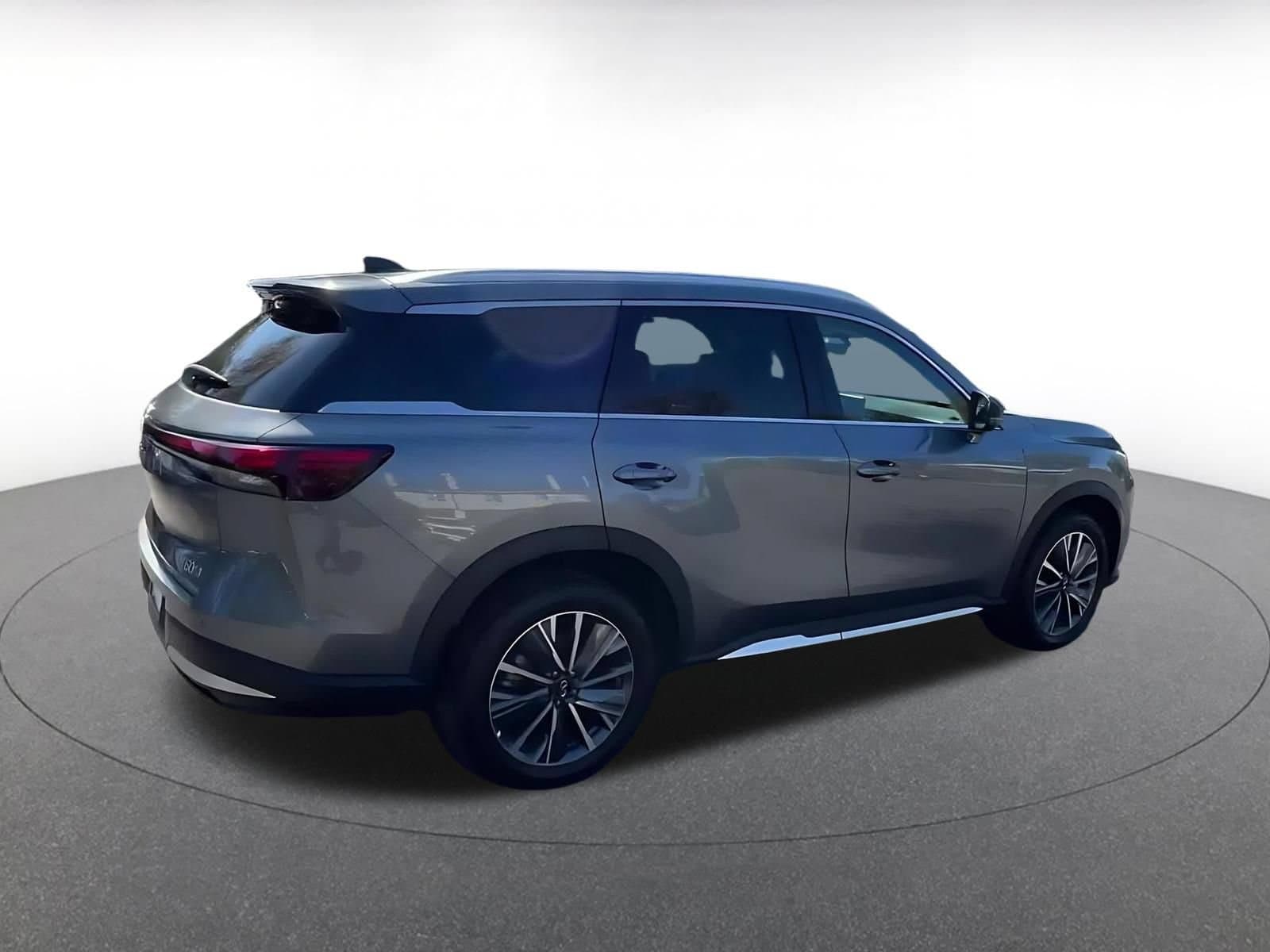 Thumbnail: 2026 INFINITI QX60 - 14