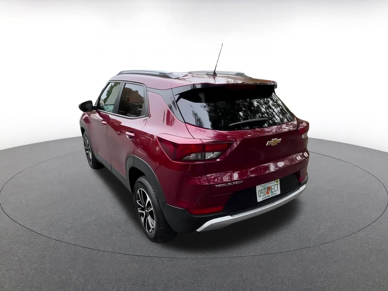 Thumbnail: 2025 Chevrolet TrailBlazer - 11