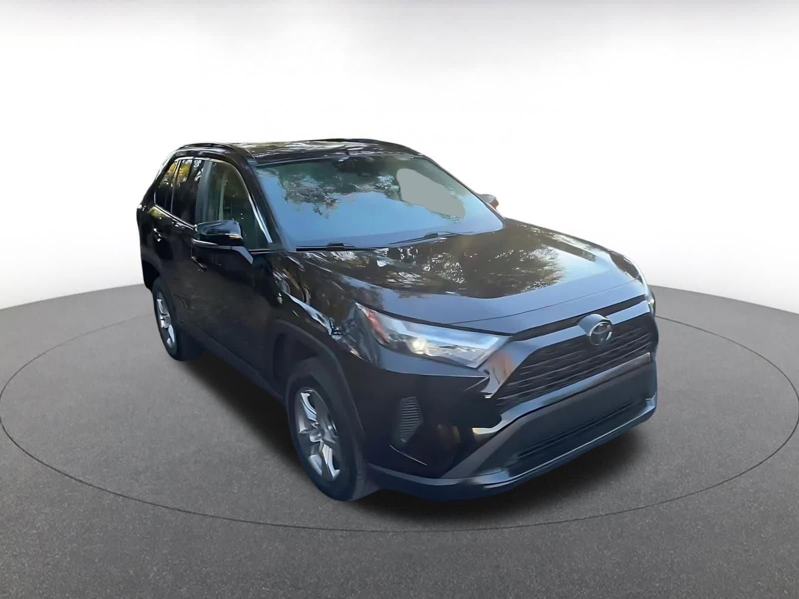 Thumbnail: 2025 Toyota RAV4 - 3