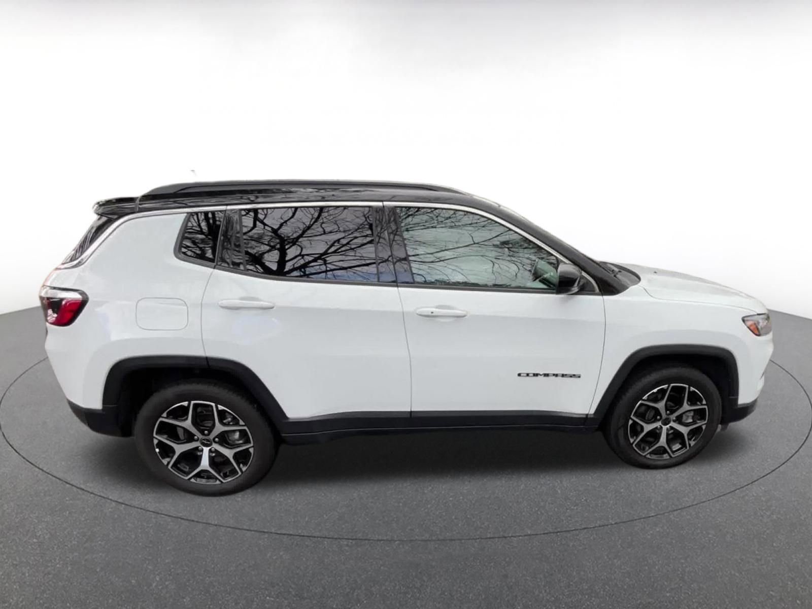 Thumbnail: 2025 Jeep Compass - 16