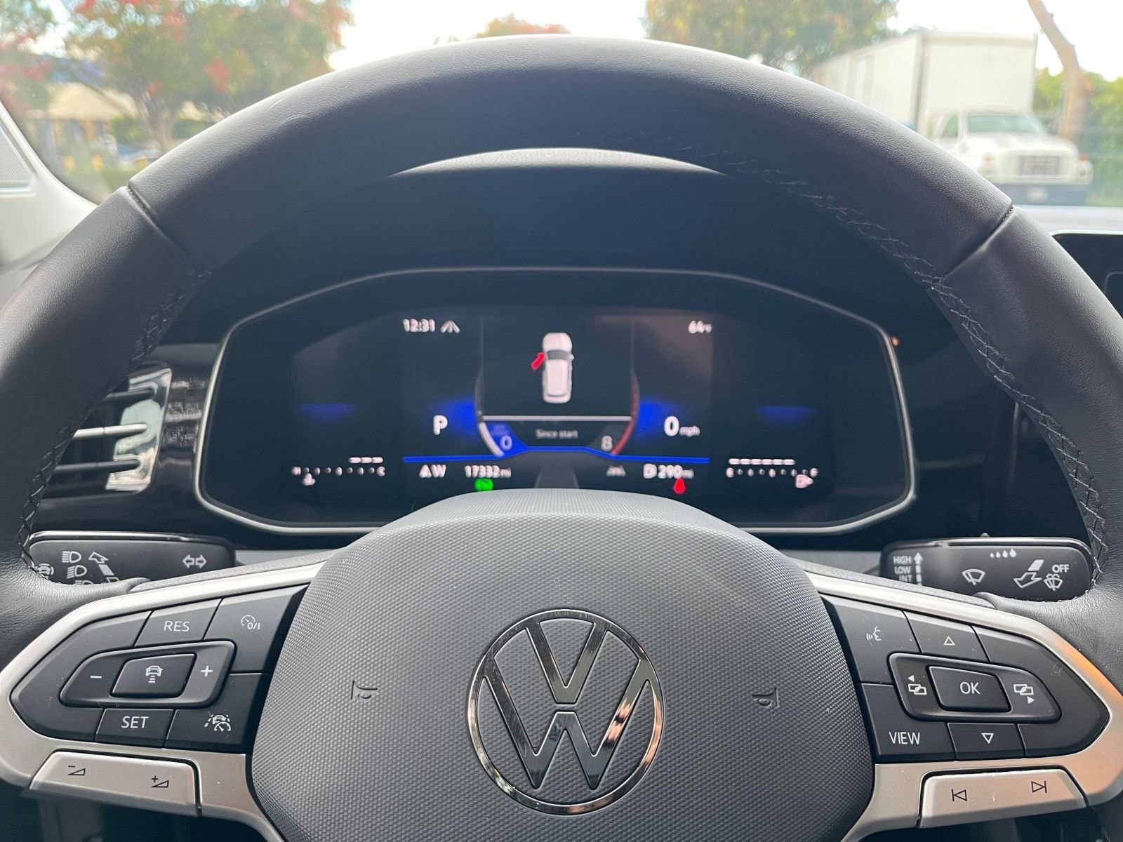 Thumbnail: 2025 Volkswagen Jetta - 25