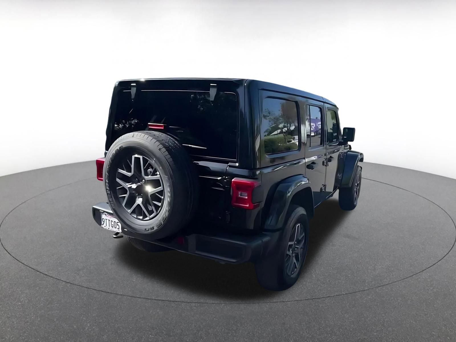 Thumbnail: 2025 Jeep Wrangler - 15