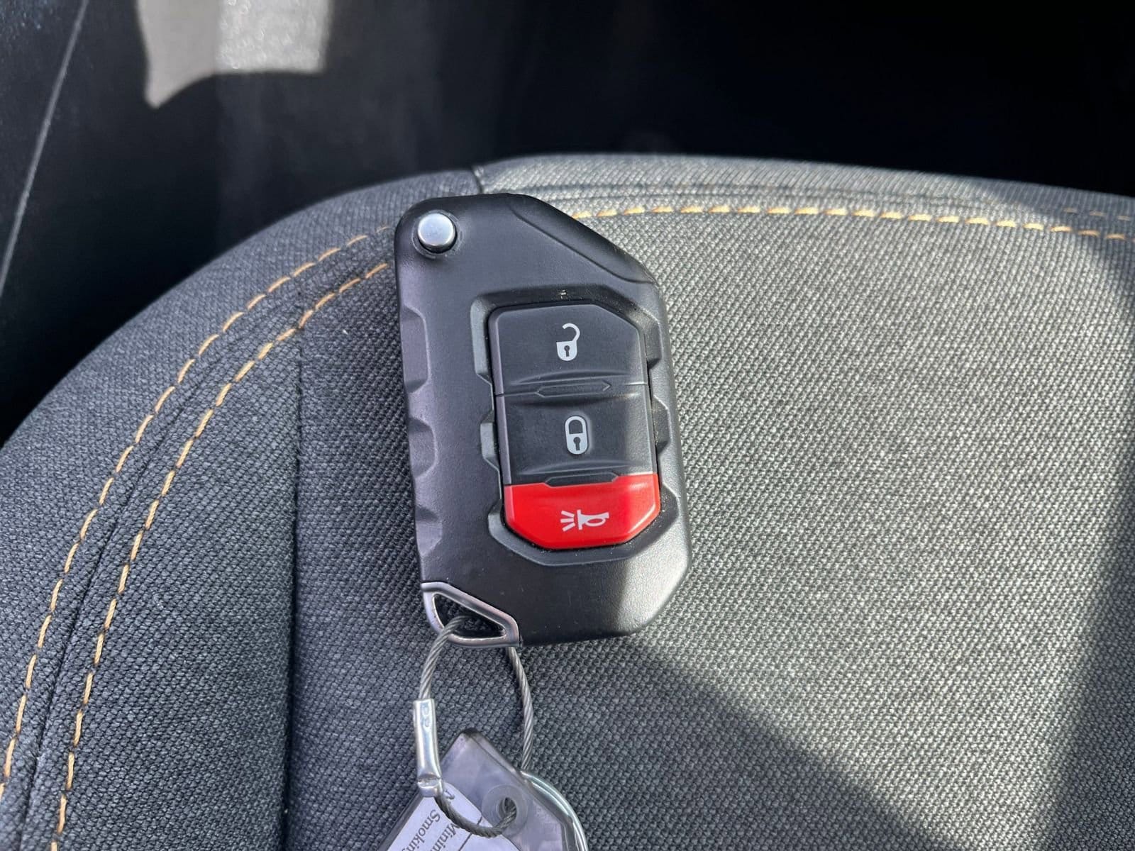 Thumbnail: 2025 Jeep Wrangler - 21