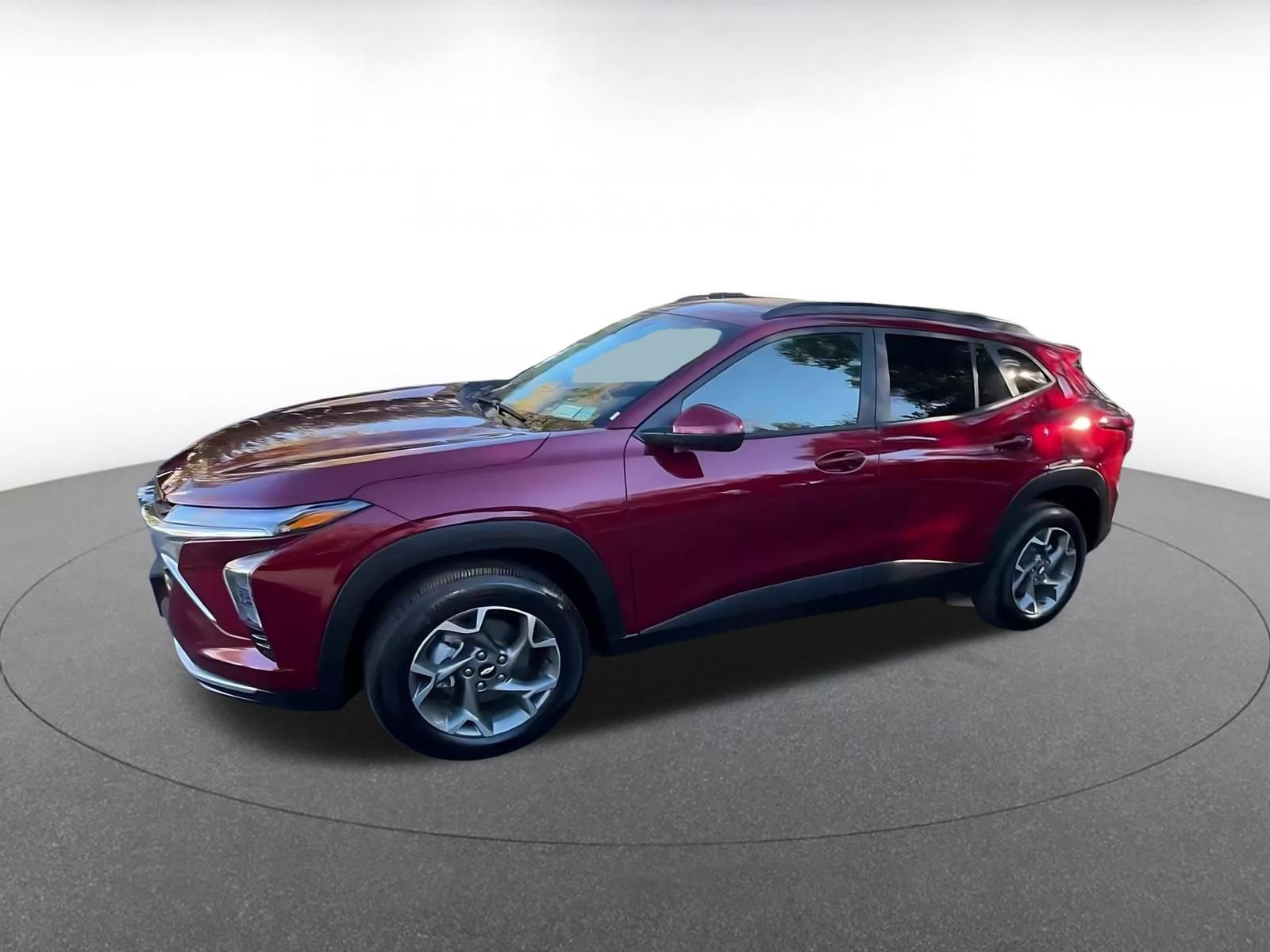 Thumbnail: 2025 Chevrolet Trax - 8