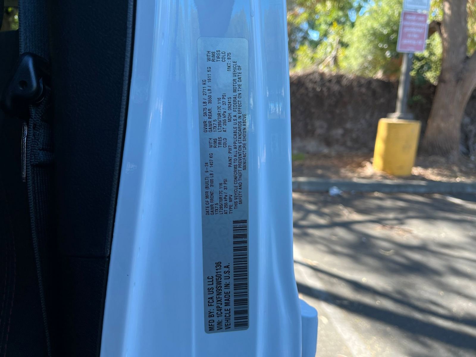 Thumbnail: 2025 Jeep Wrangler - 28