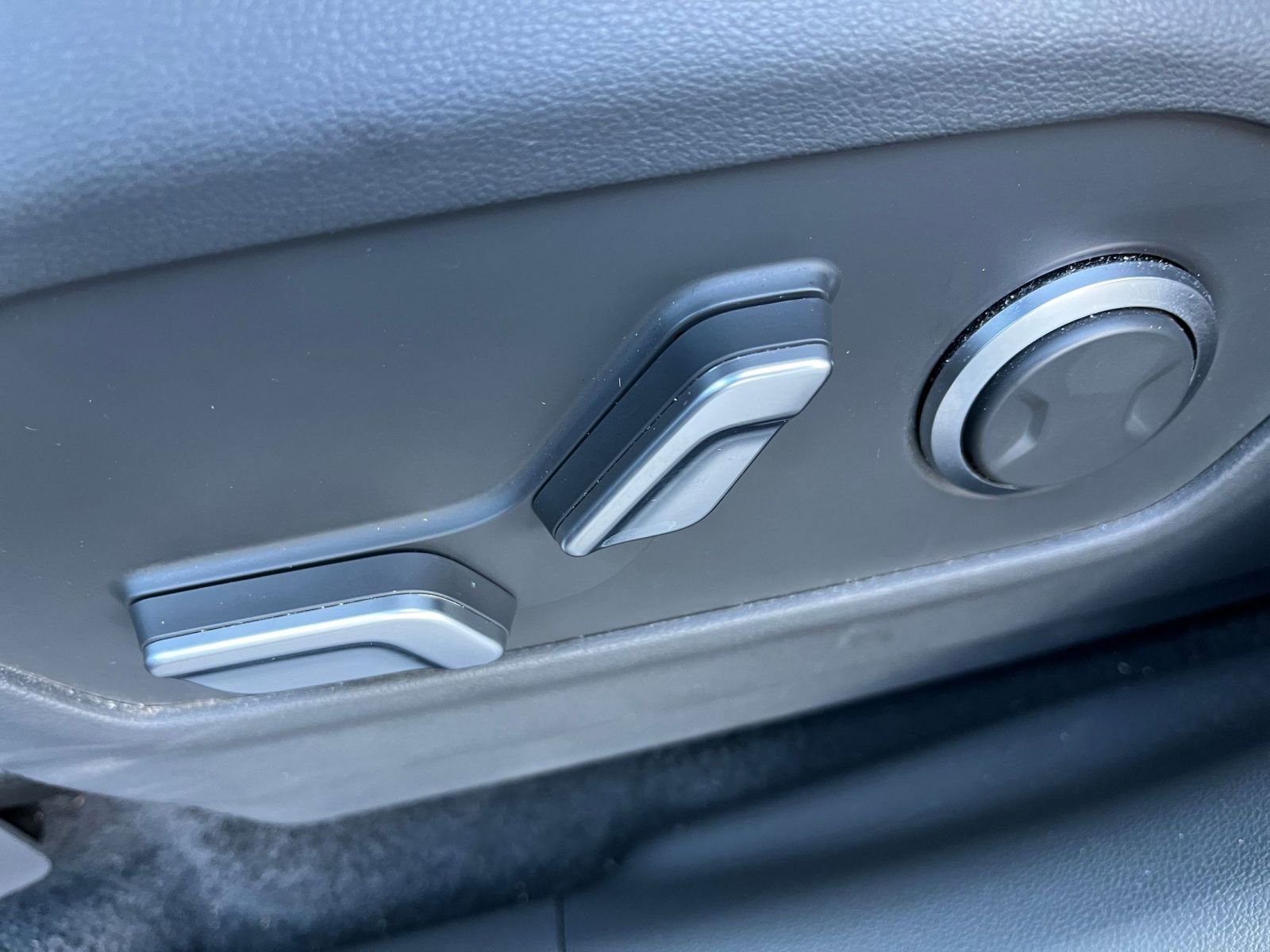 Thumbnail: 2025 Hyundai Santa Fe - 22